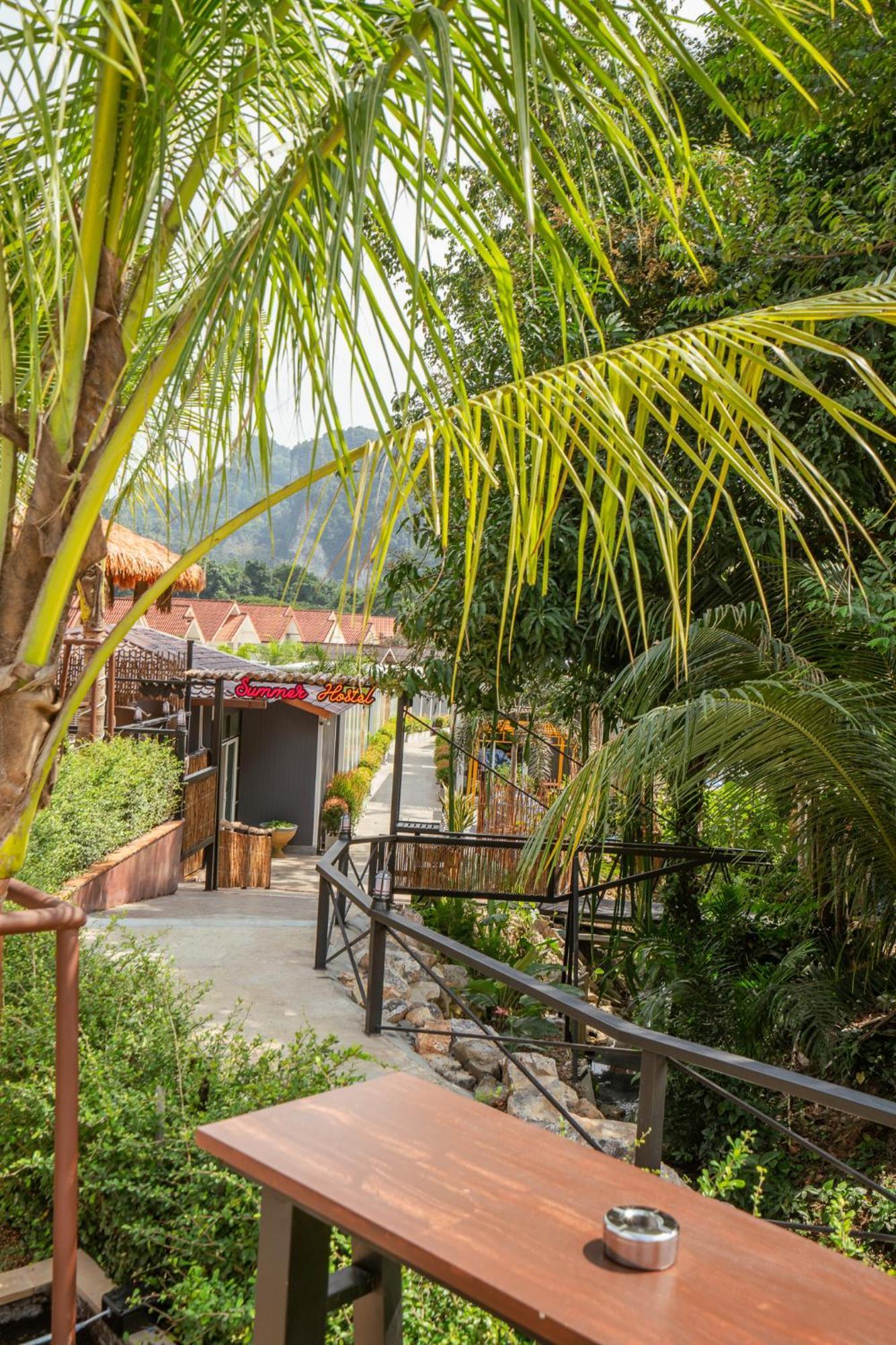 Summer Club And Hostel Ao Nang Exterior foto